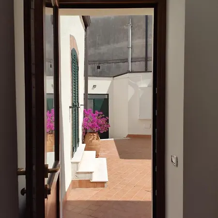 Vico Cavaliere * Melfi